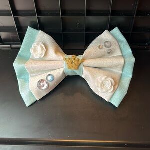 Princess bow